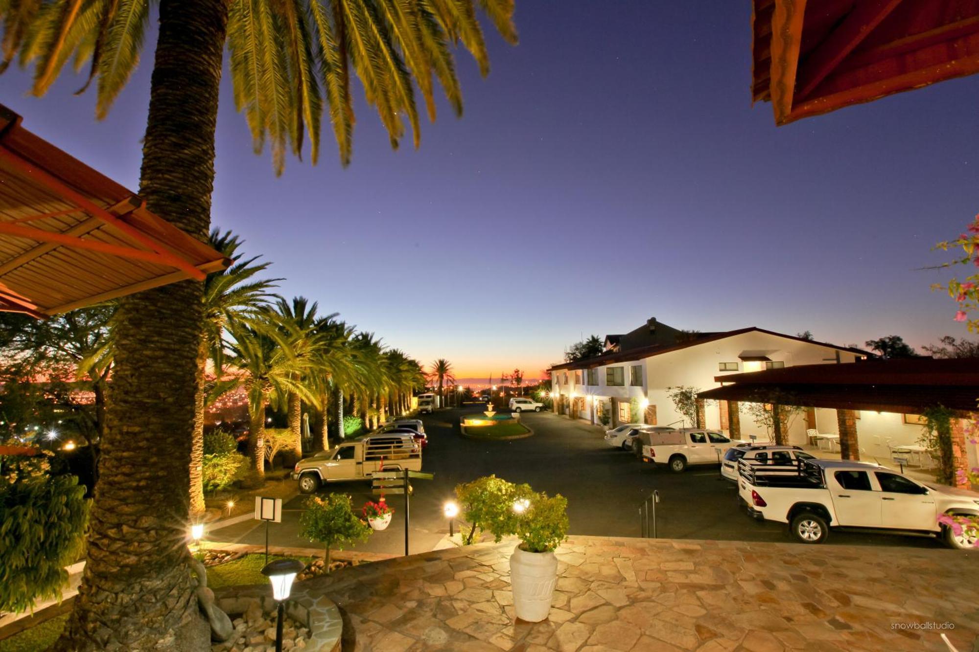 Hotel Thule Windhoek Extérieur photo