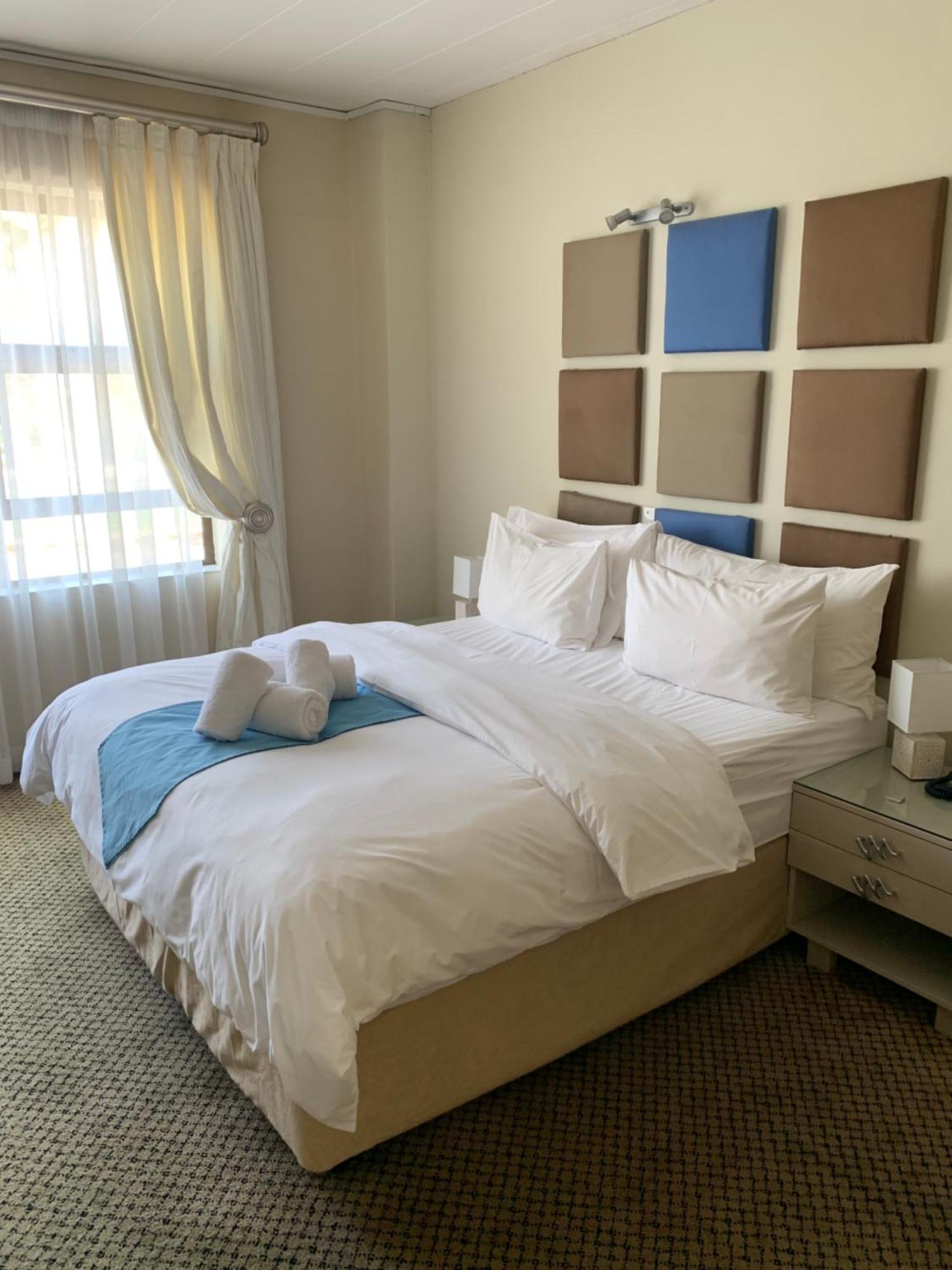 Hotel Thule Windhoek Extérieur photo